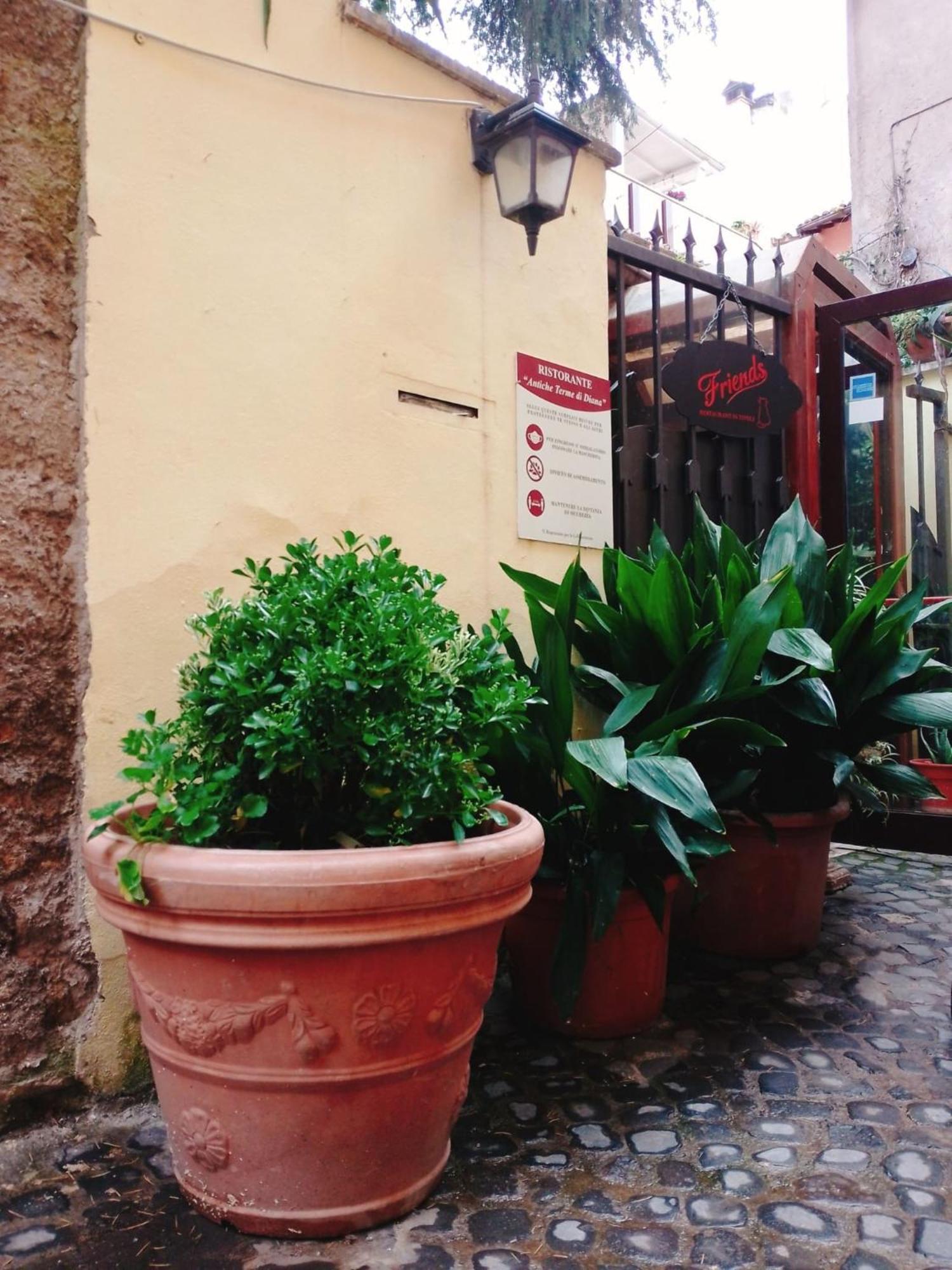 Fermati Che E Tardi Bed & Breakfast ติโวลี ภายนอก รูปภาพ